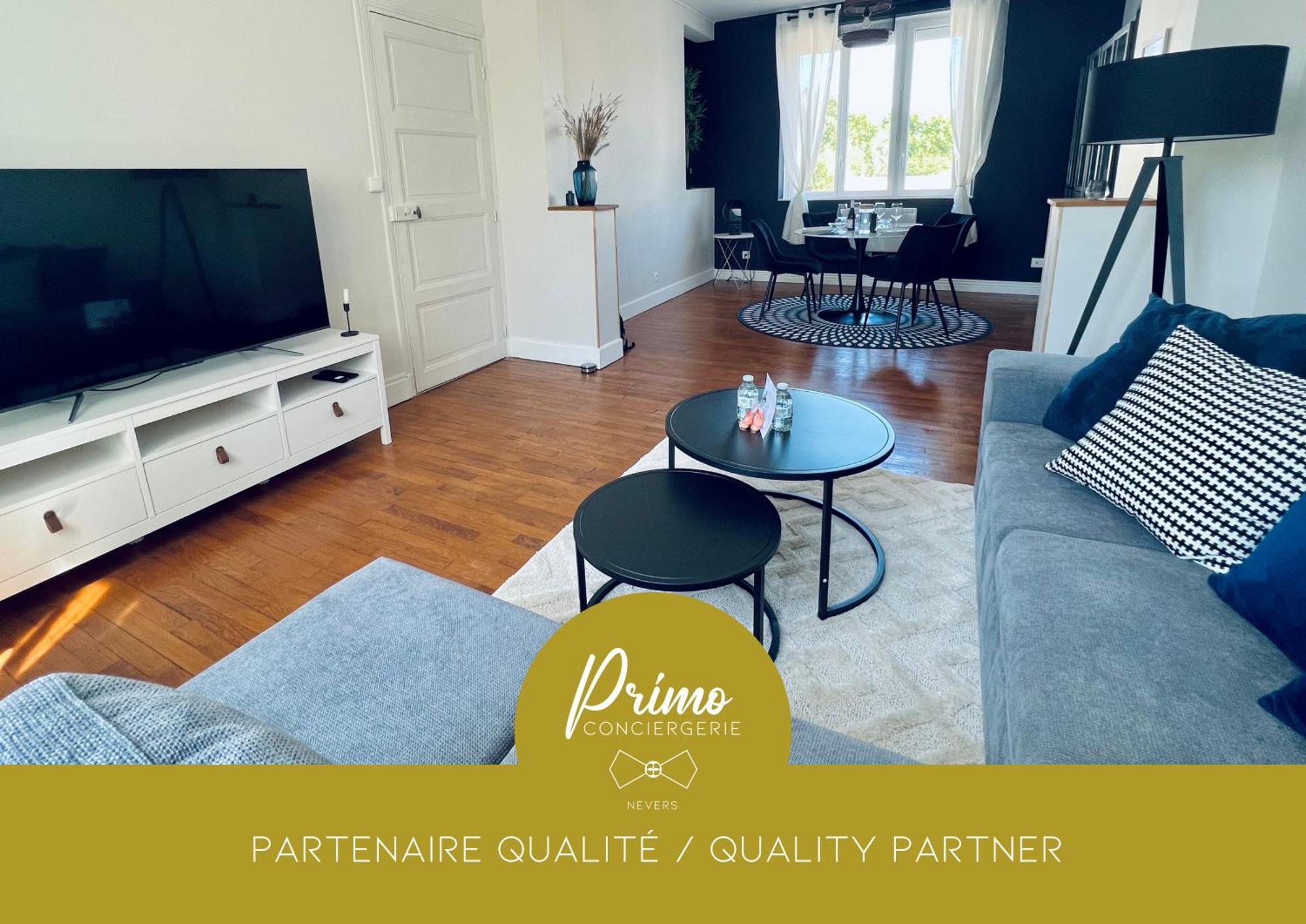 "Le Theodore" Appartement Charmant Proche Gare Avec Place De Parking Devant, Quartier Tres Calme, By Primo C0Nciergerie Nevers Exterior foto